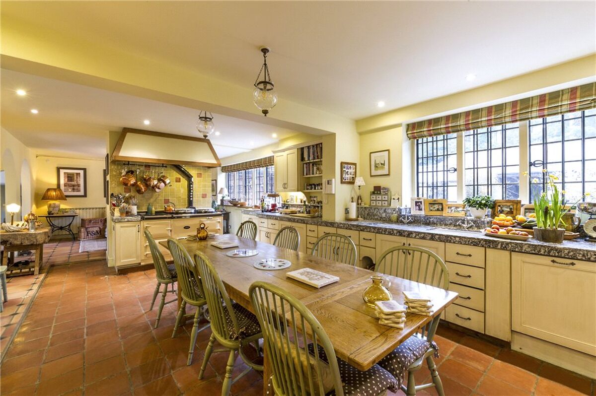 house for sale in Thursley, Godalming, Surrey, GU8 CHO140016 Knight