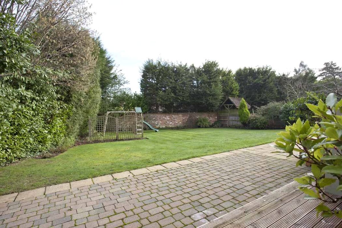 house for sale in Claremont Lane, Esher, Surrey, KT10 CHO140022