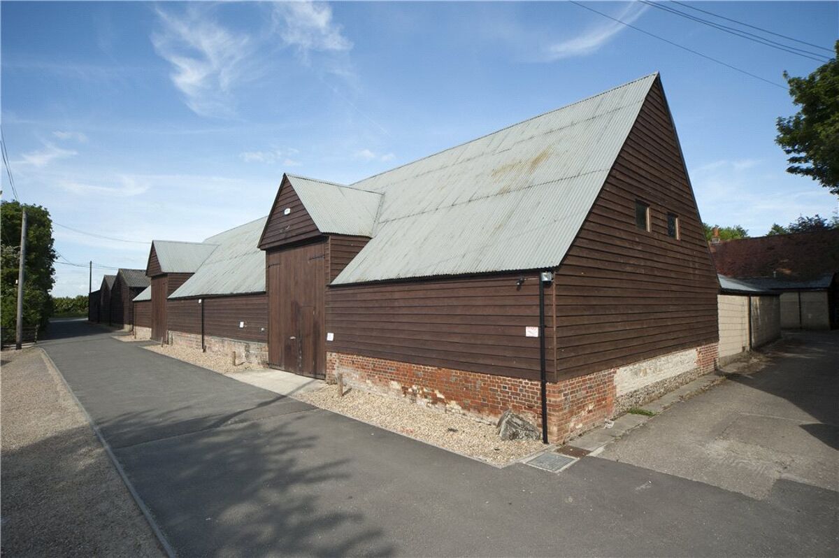 house for sale in Old London Road, Ewelme, Wallingford, Oxfordshire, OX10 CHO140073 Knight Frank