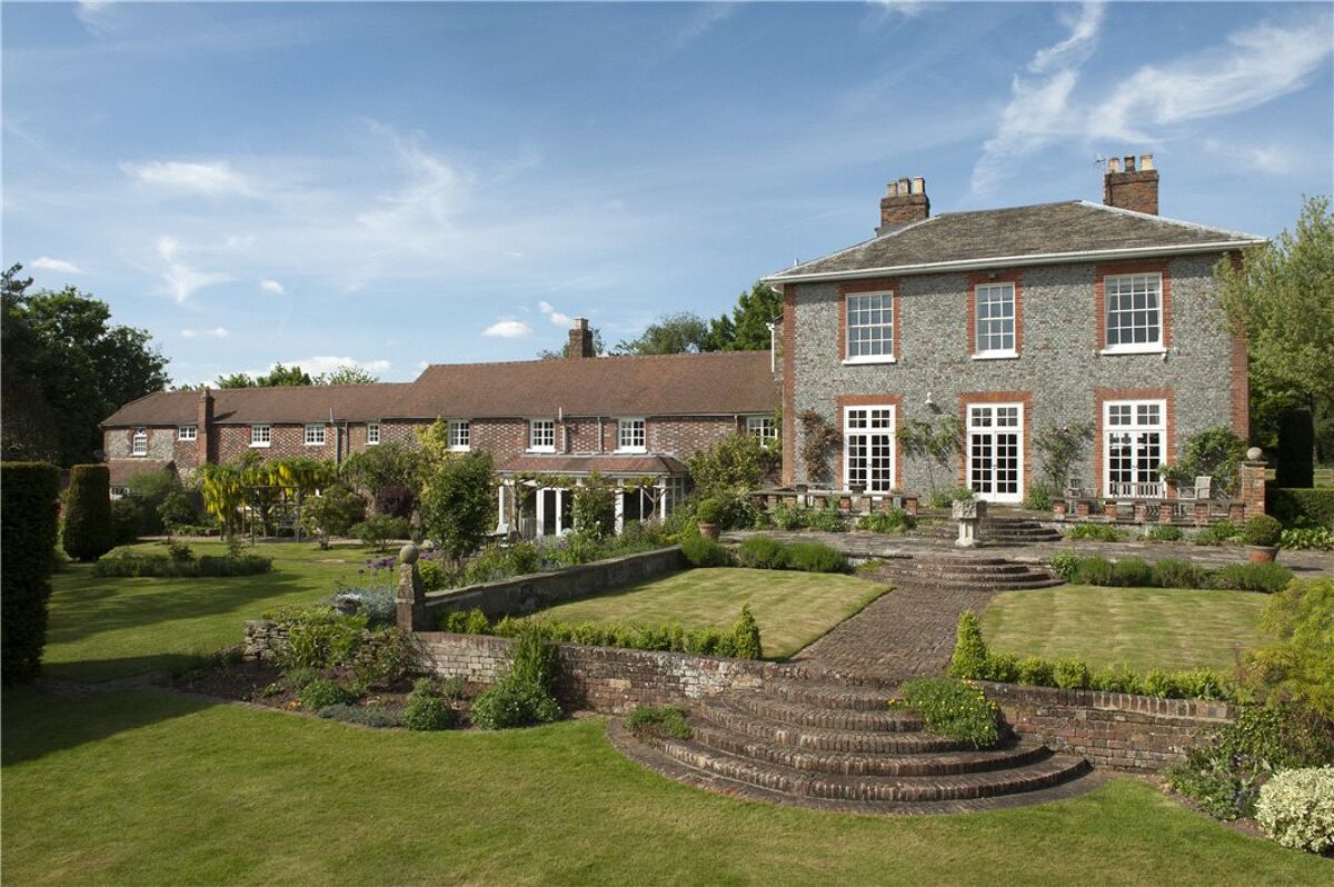 house for sale in Old London Road, Ewelme, Wallingford, Oxfordshire, OX10 CHO140073 Knight Frank