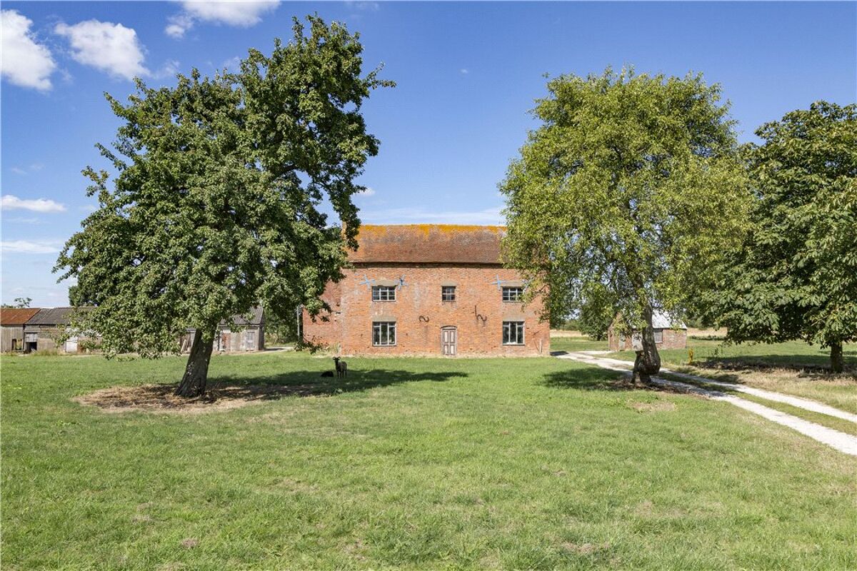 farm/estate for sale in Rugby, Warwickshire, CV23 CHO140079 Knight