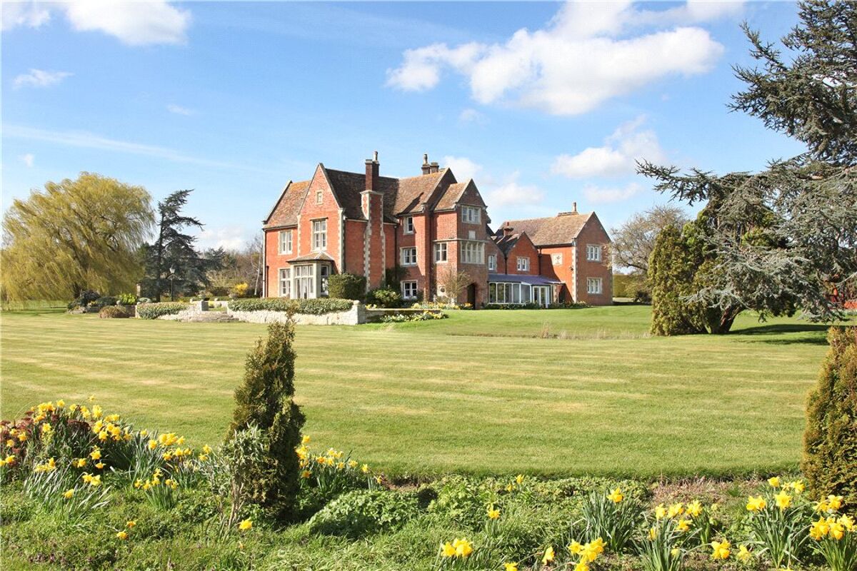house for sale in Stonely, St Neots, Cambridgeshire, PE19 CHO140080