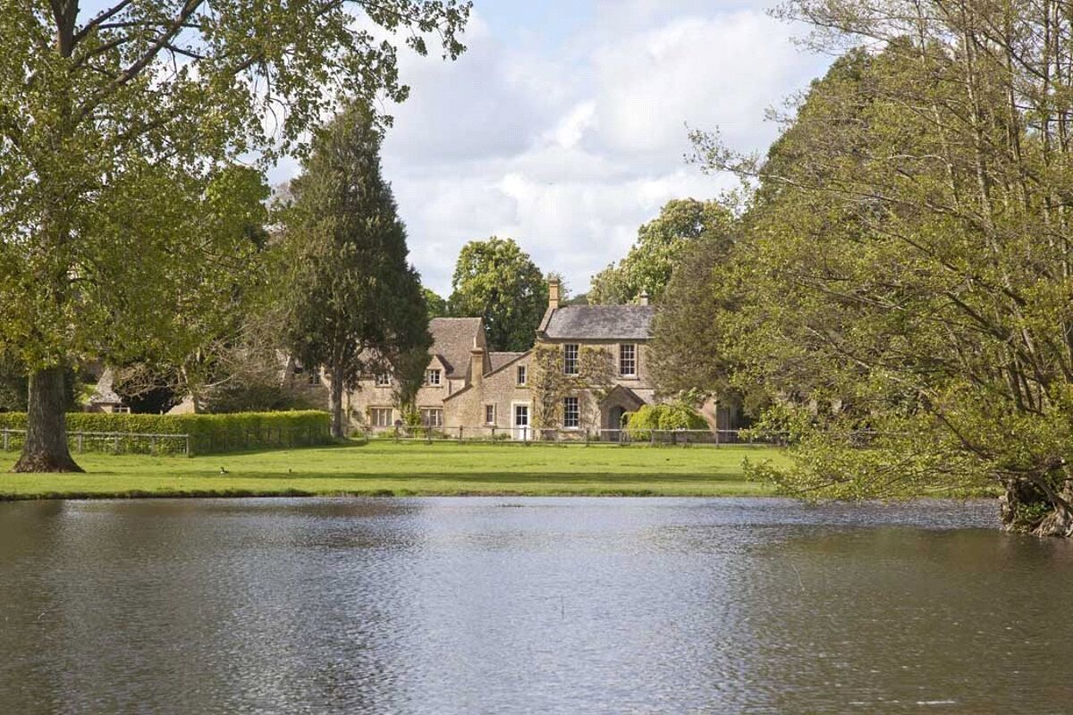 house for sale in The Abbotswood Estate, StowOnTheWold, Cheltenham