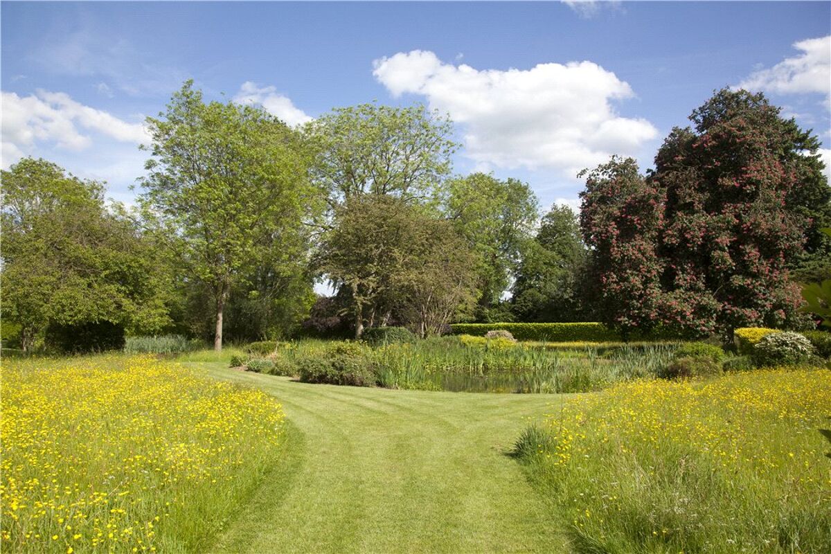 house for sale in The Park, Codicote, Hertfordshire, SG4 CHO140138