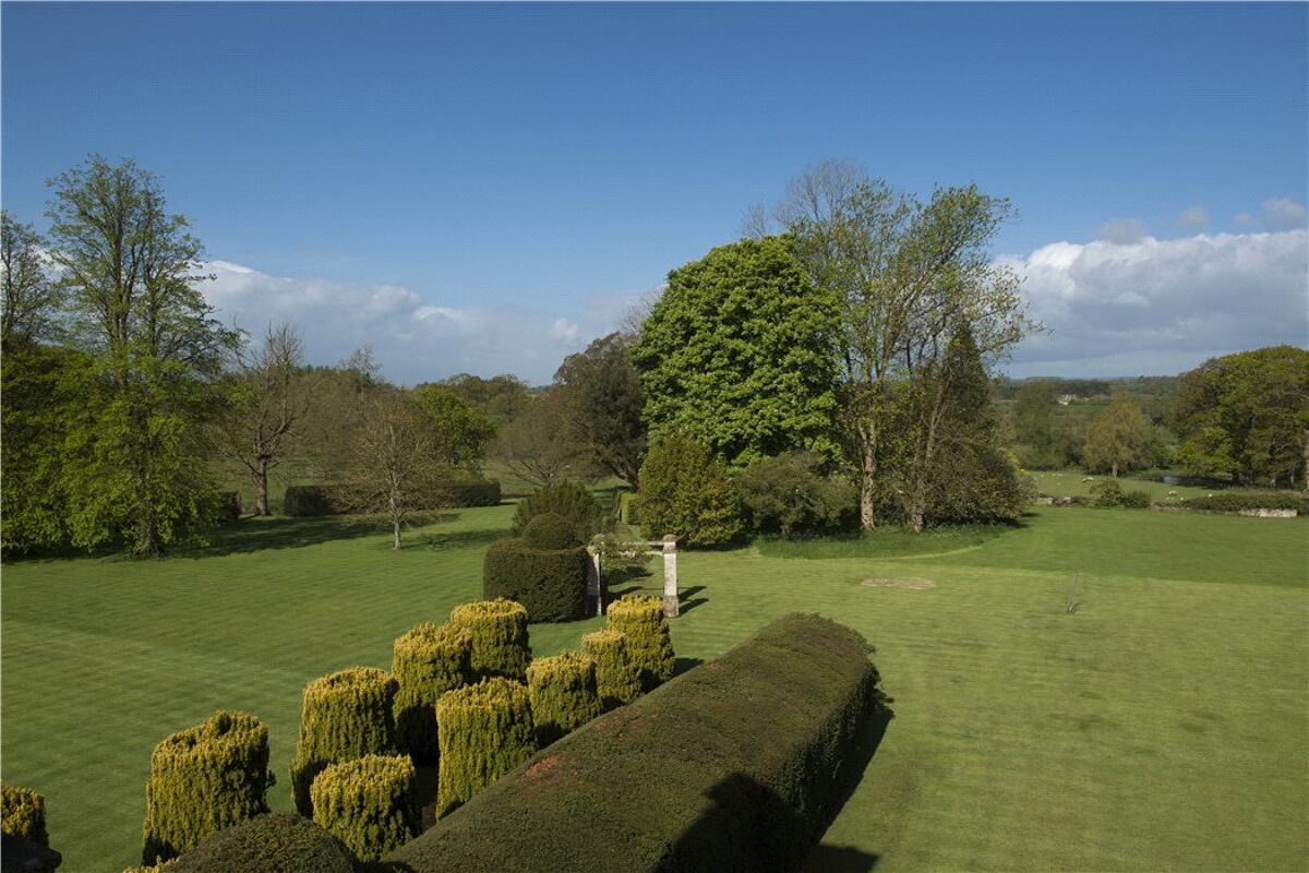 house for sale in Poulton, Cirencester, Gloucestershire, GL7