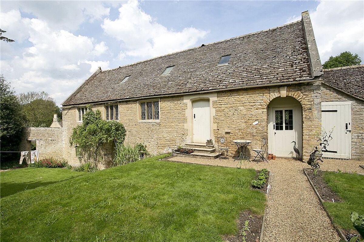 house for sale in High Street, Duddington, Stamford, Northamptonshire