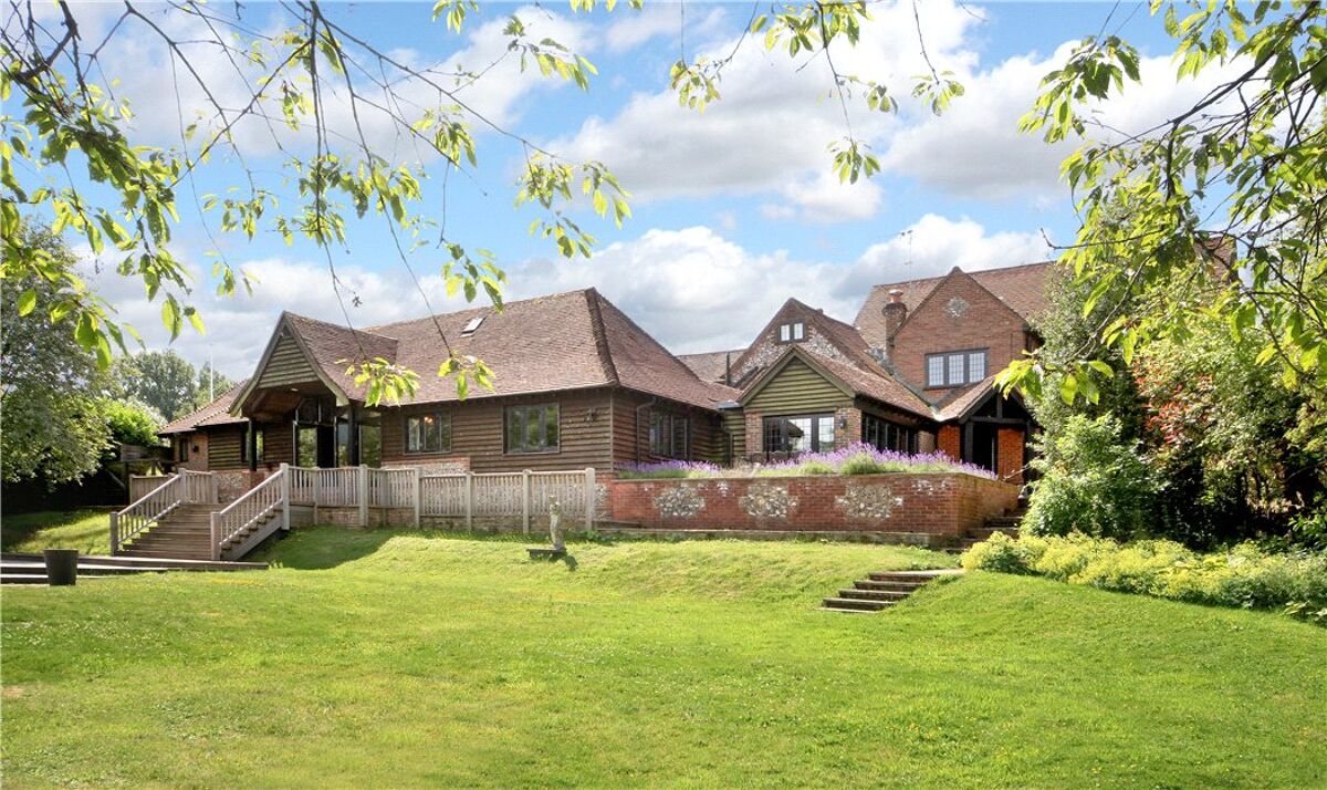 house for sale in Shepherds Green, Rotherfield Greys, HenleyonThames