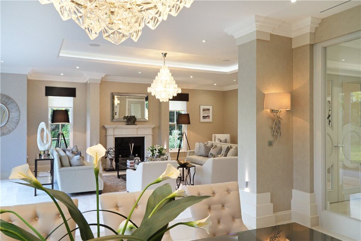 house for sale in Montrose Gardens, Oxshott, Leatherhead, Surrey, KT22 CHO140301 Knight Frank