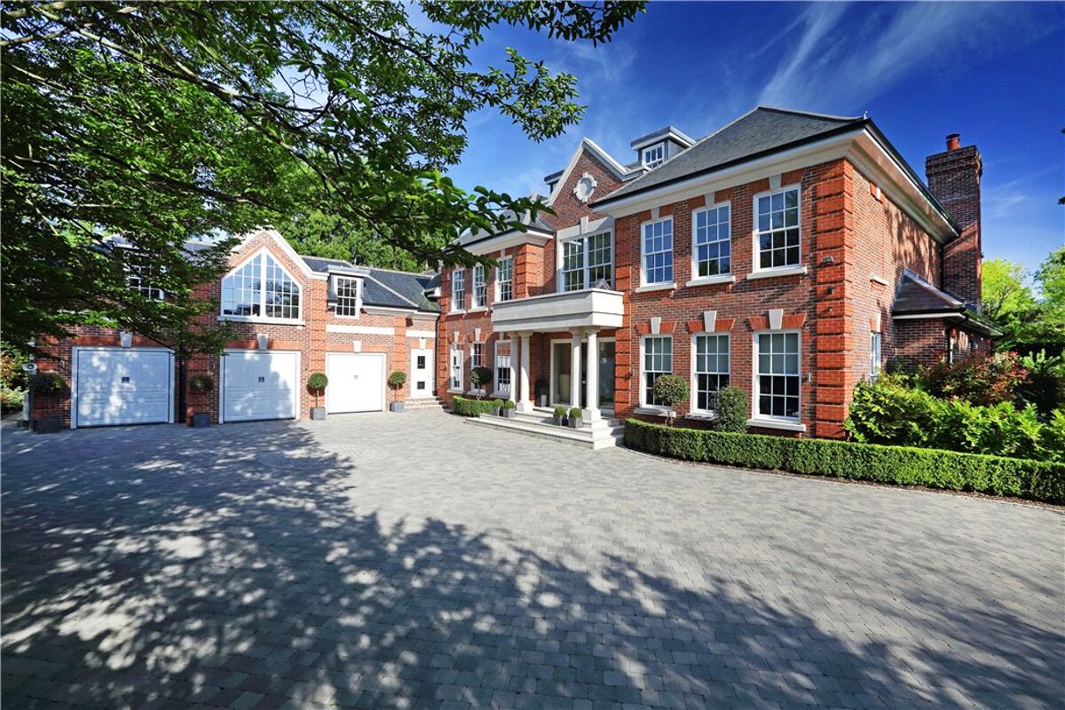 house for sale in Montrose Gardens, Oxshott, Leatherhead, Surrey, KT22