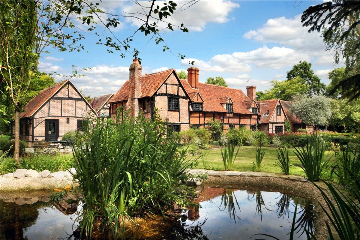 อสังหาริมทรัพย์สำหรับจำหน่าย Winkfield Lane, Winkfield, Windsor