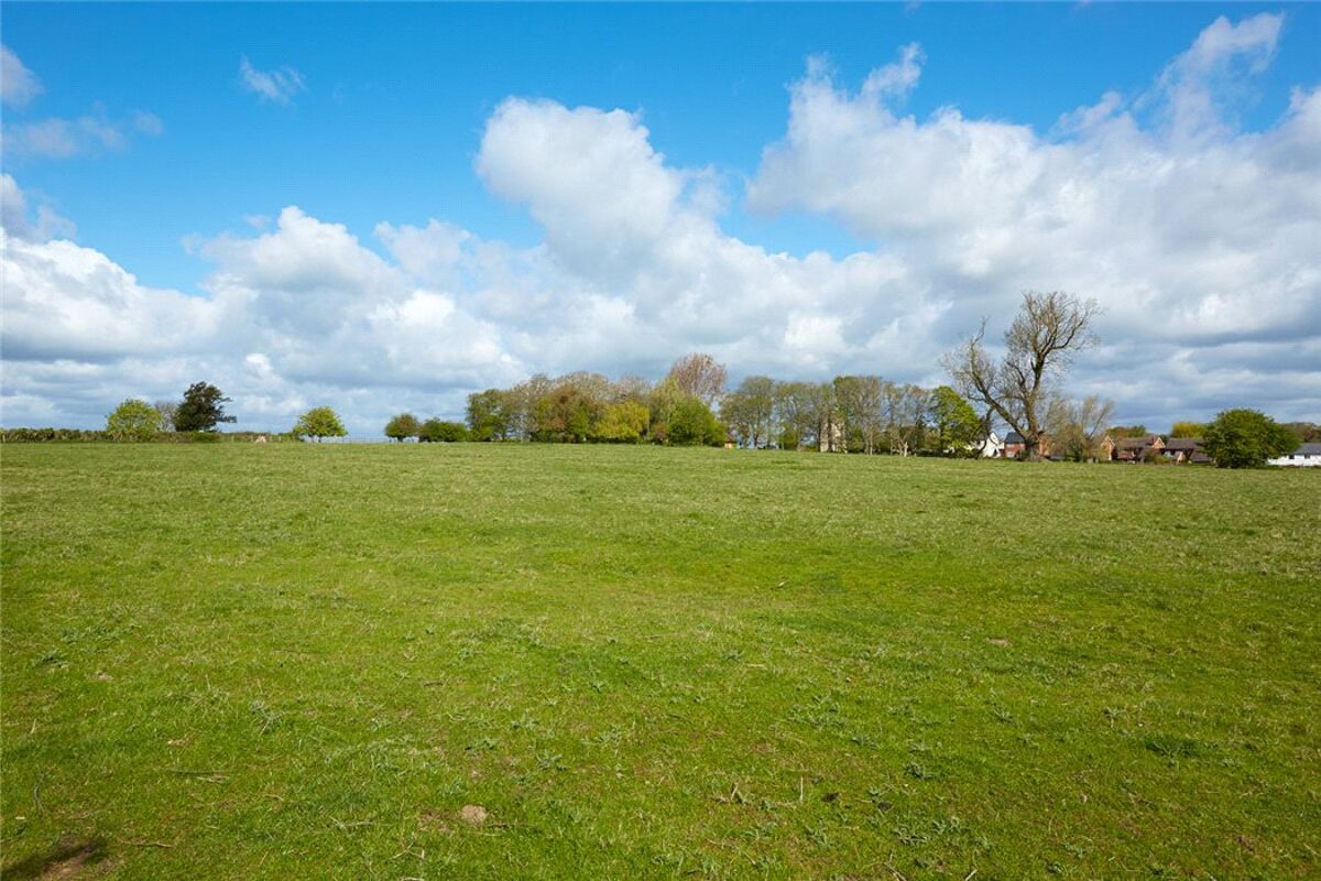 house for sale in Vicarage Road, Whaddon, Buckinghamshire, MK17