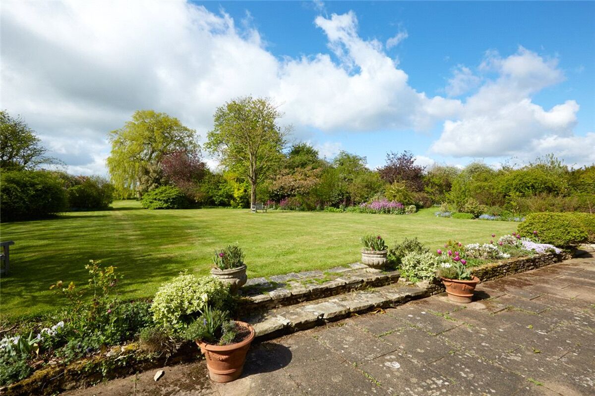 house for sale in Vicarage Road, Whaddon, Buckinghamshire, MK17