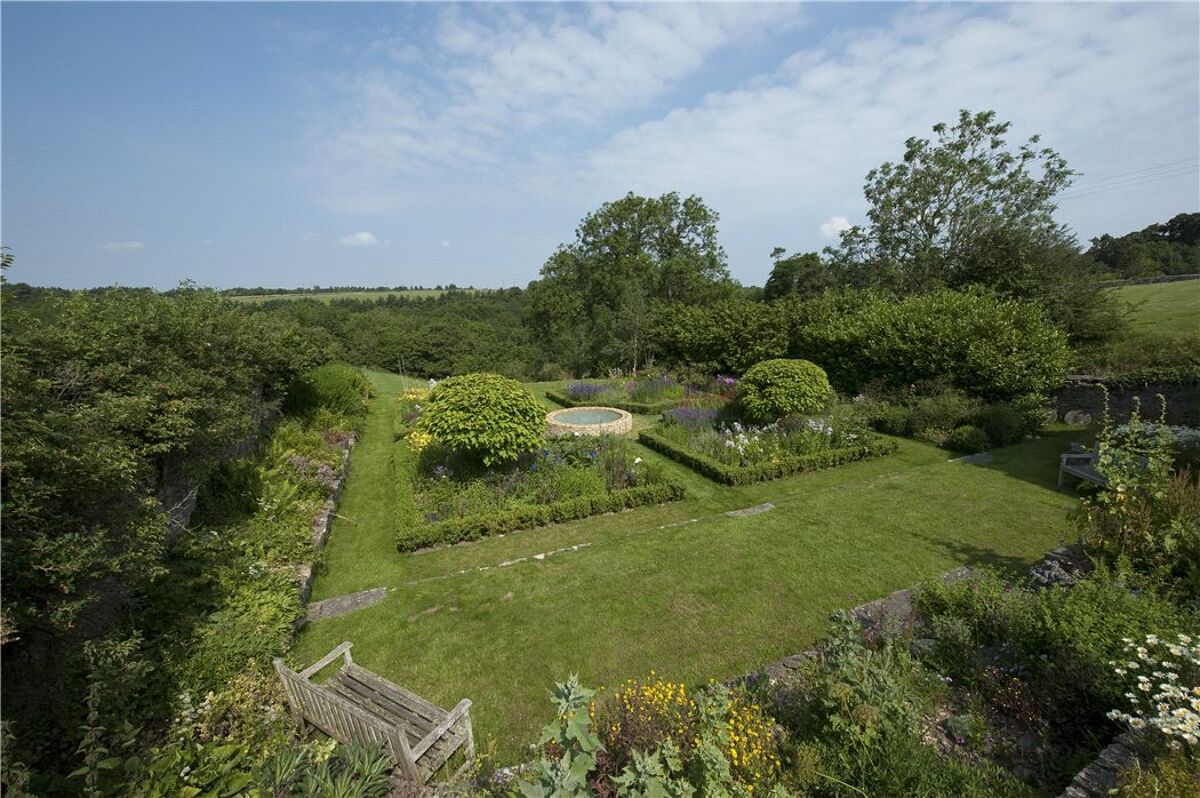 house for sale in Cherington, Tetbury, Gloucestershire, GL8 CHO150060