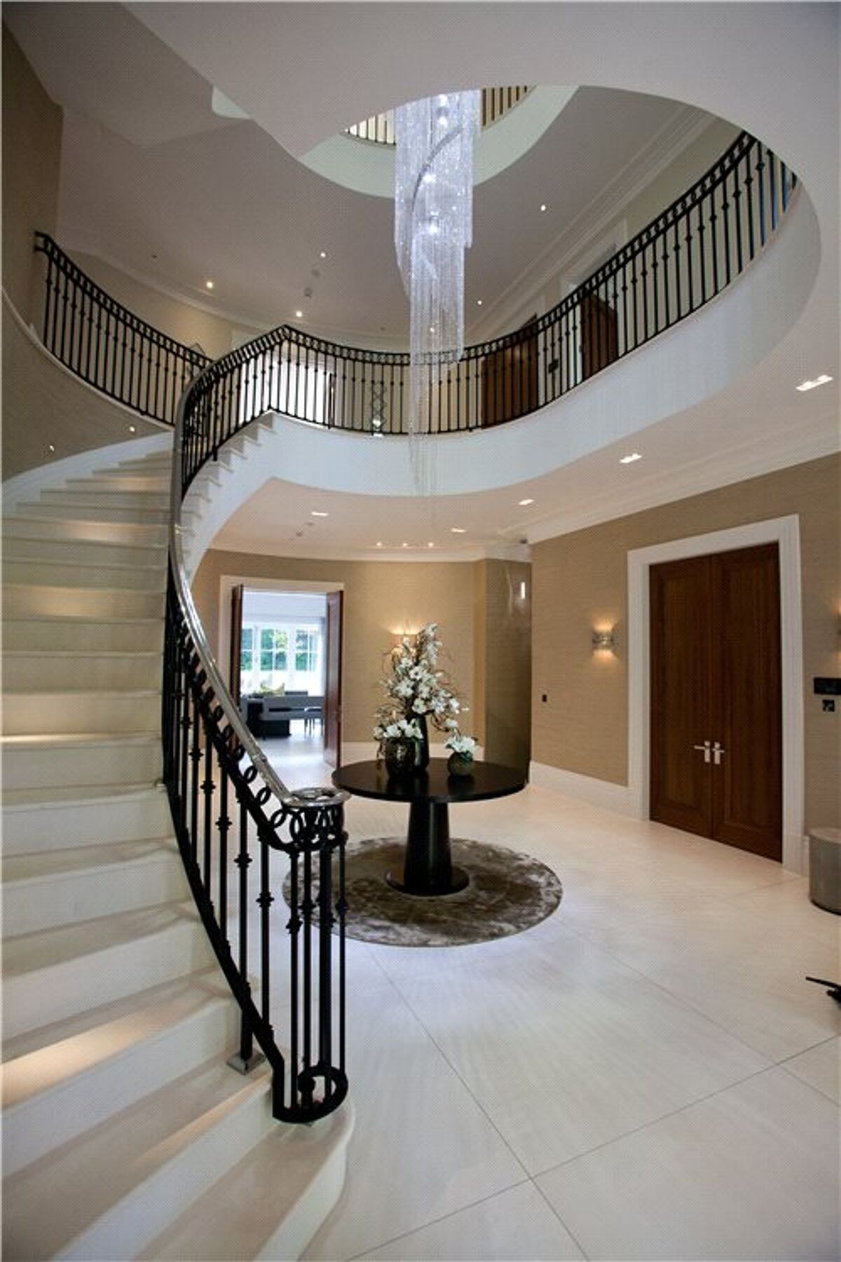 house for sale in Cavendish Road, St Hill, Weybridge, Surrey, KT13 CHO150166 Knight