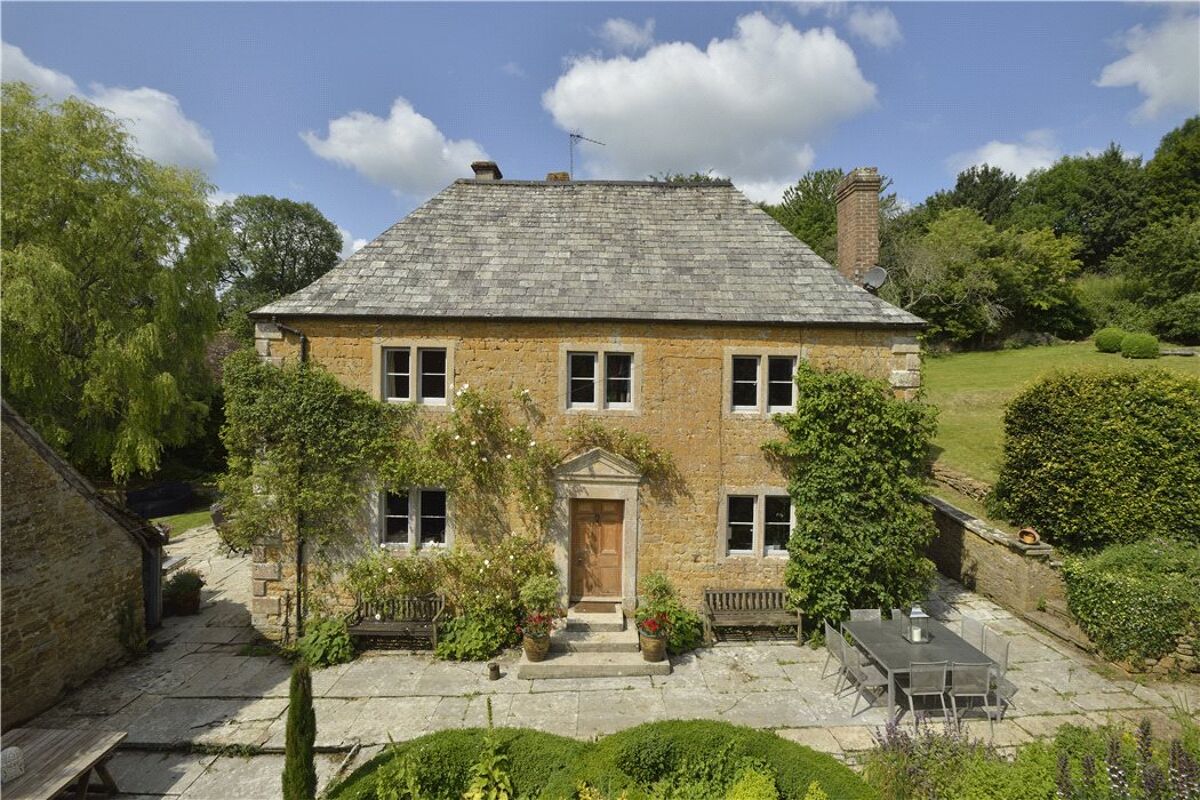 house for sale in Yarlington, Wincanton, Somerset, BA9 CHO150171