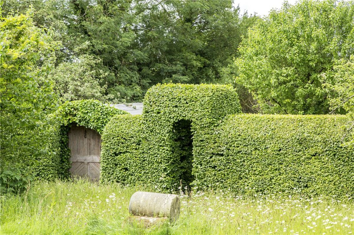 house for sale in Maperton, Wincanton, Somerset, BA9 CHO150201