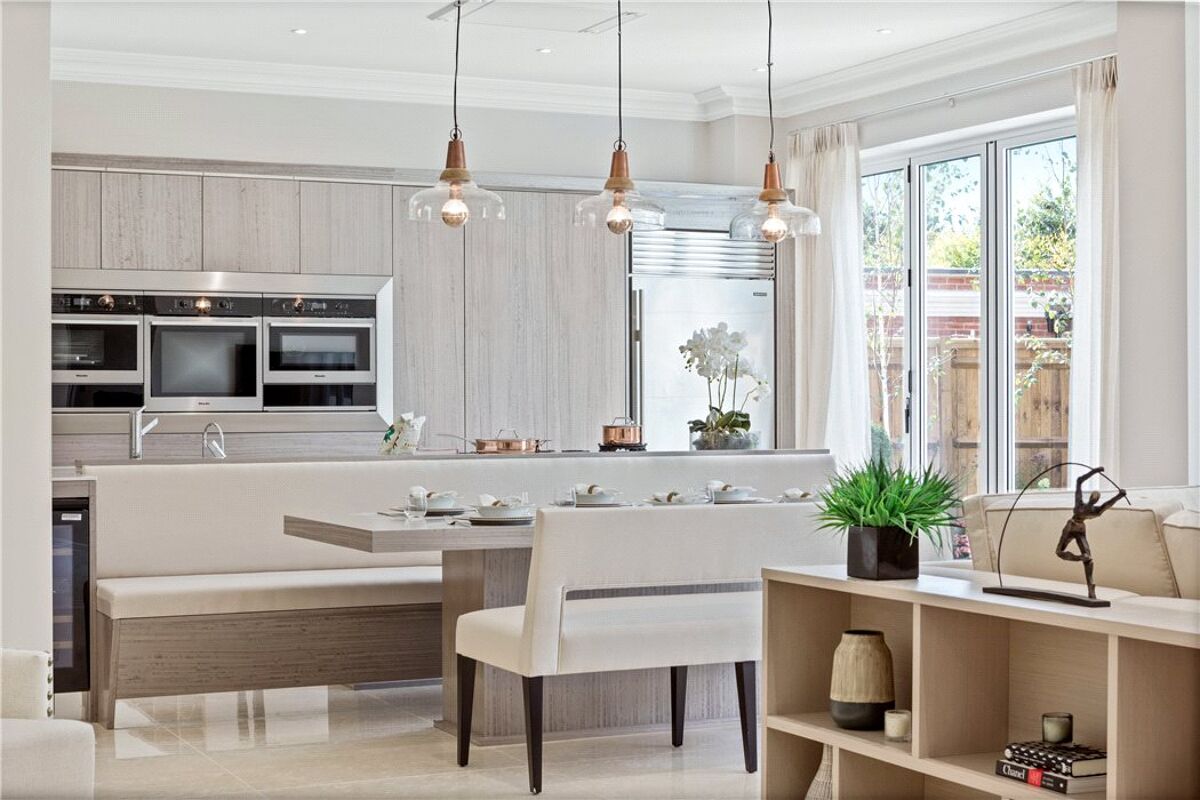 house for sale in Eaton Park, Cobham, Surrey, KT11 CHO150256 Knight