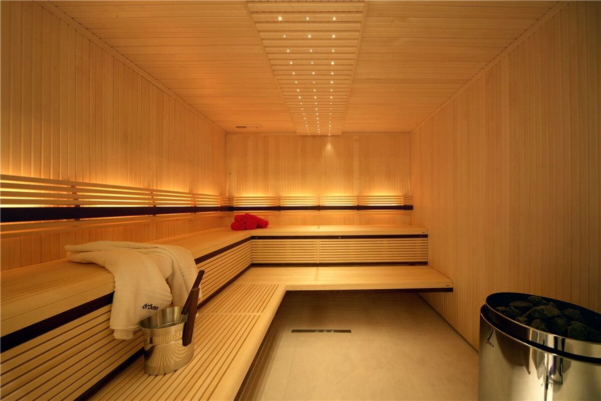 house for sale in Titlarks Hill, Sunningdale, Ascot, Berkshire, SL5