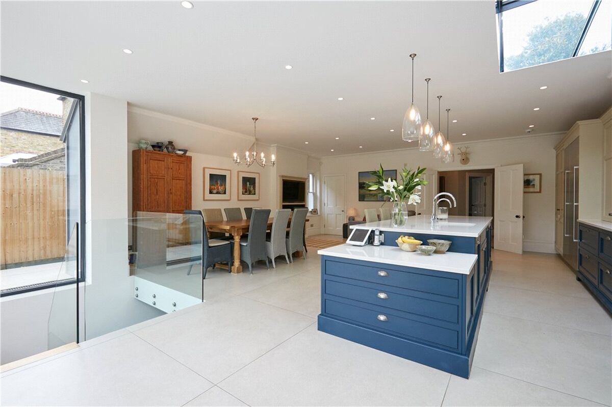 house for sale in Lebanon Park, Twickenham, TW1 CHO160134 Knight Frank