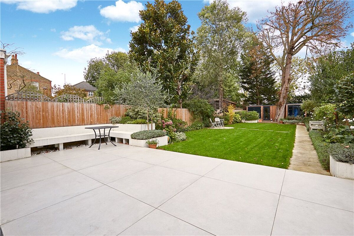 house for sale in Lebanon Park, Twickenham, TW1 CHO160134 Knight Frank