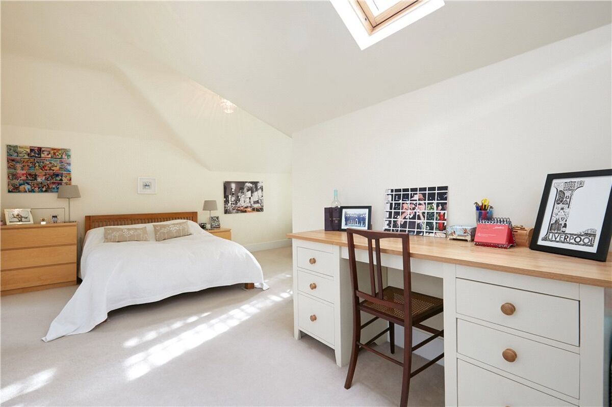 house for sale in Lebanon Park, Twickenham, TW1 CHO160134 Knight Frank