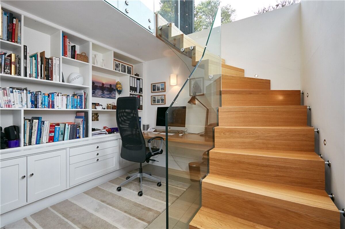 house for sale in Lebanon Park, Twickenham, TW1 CHO160134 Knight Frank