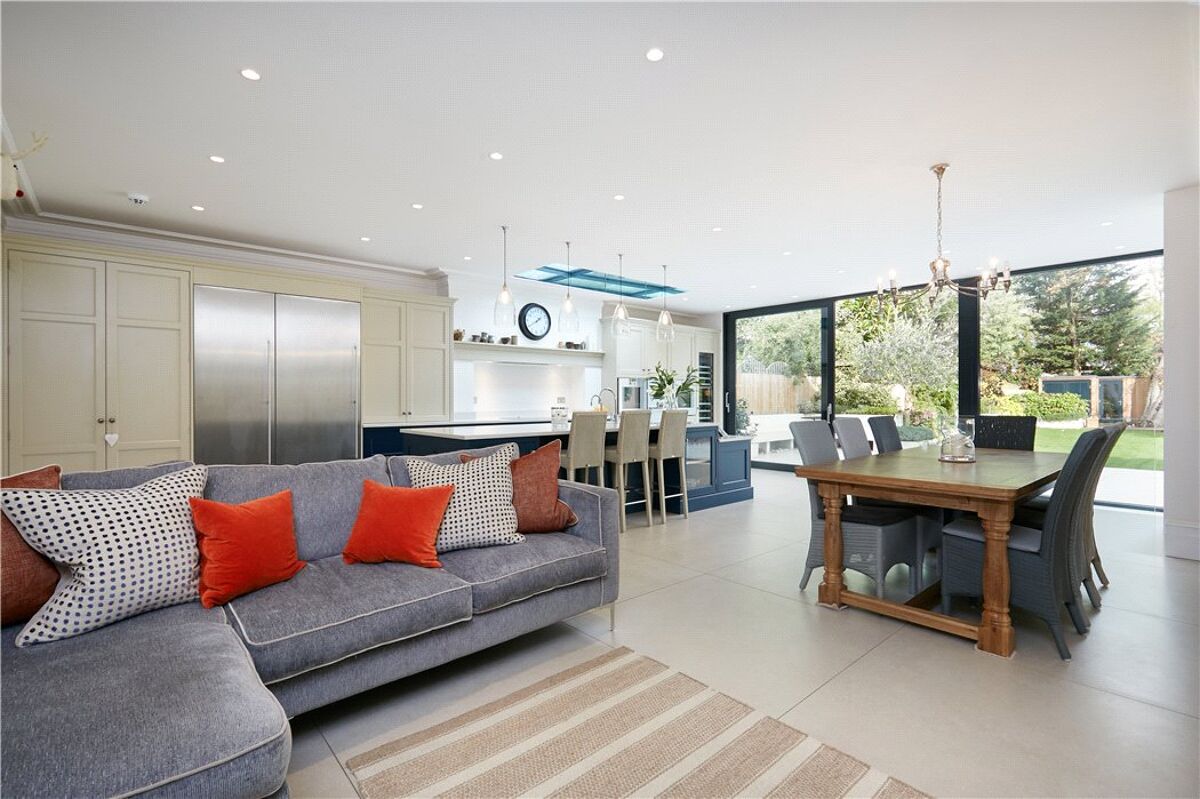 house for sale in Lebanon Park, Twickenham, TW1 CHO160134 Knight Frank