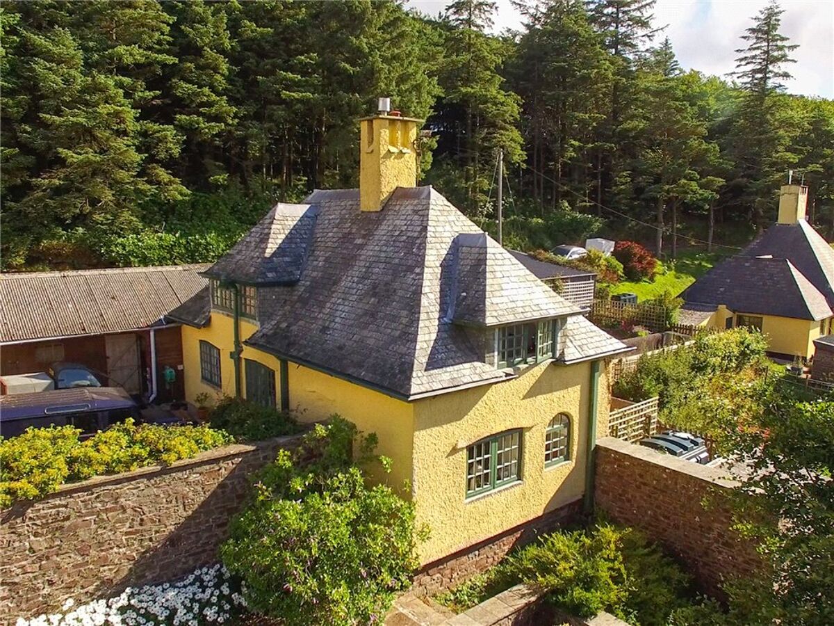 house for sale in Estate, Porlock, Minehead, Somerset, TA24 CHO160156 Knight Frank house for sale in Estate, Porlock, Minehead, Somerset, TA24 CHO160156 Knight Frank