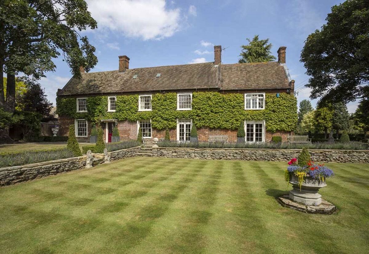 house for sale in Cross Hall Road, Eaton Ford, St. Neots