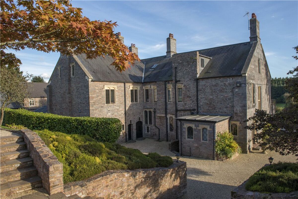 house for sale in Hockworthy, Wellington, Devon, TA21 CHO160220