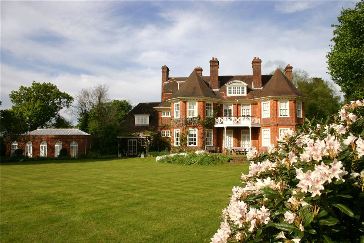 house for sale in Hosey Hill, Westerham, Kent, TN16 CHO160230