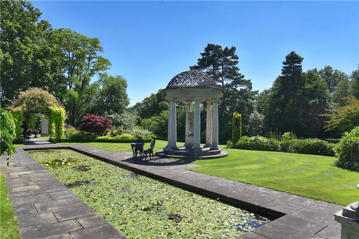 house for sale in Oxton Hill, Southwell, Nottinghamshire, NG25