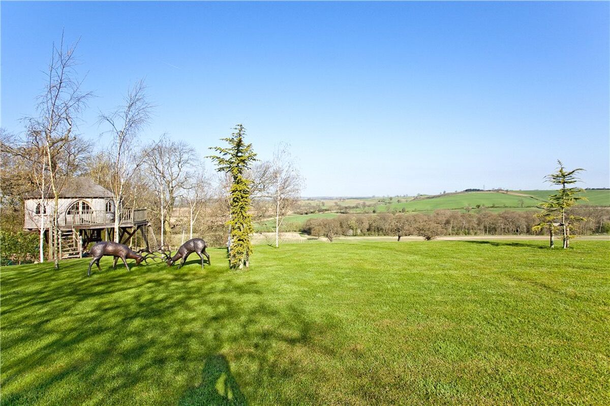 house for sale in Oxton Hill, Southwell, Nottinghamshire, NG25