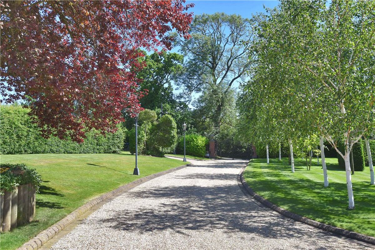 house for sale in Oxton Hill, Southwell, Nottinghamshire, NG25