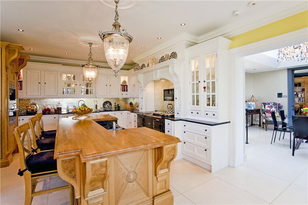 house for sale in Oxton Hill, Southwell, Nottinghamshire, NG25