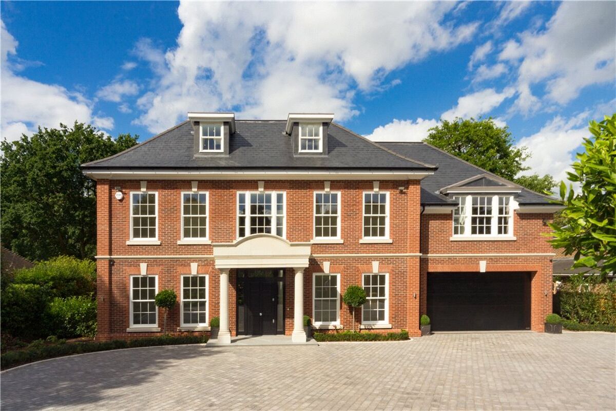 house for sale in Godolphin Road, Weybridge, Surrey, KT13 CHO170223