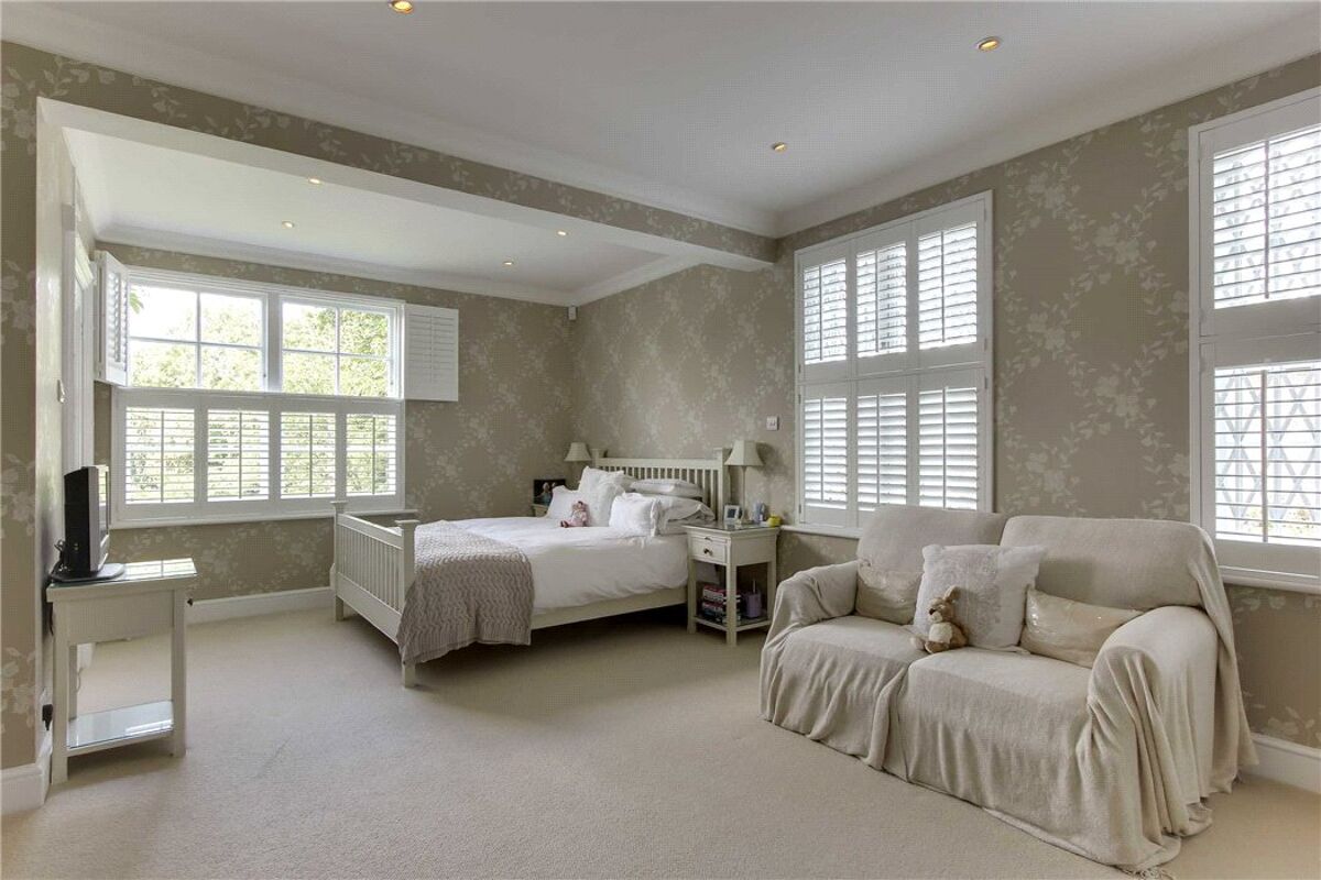 house for sale in Hadley Green Road, Monken Hadley, London, EN5