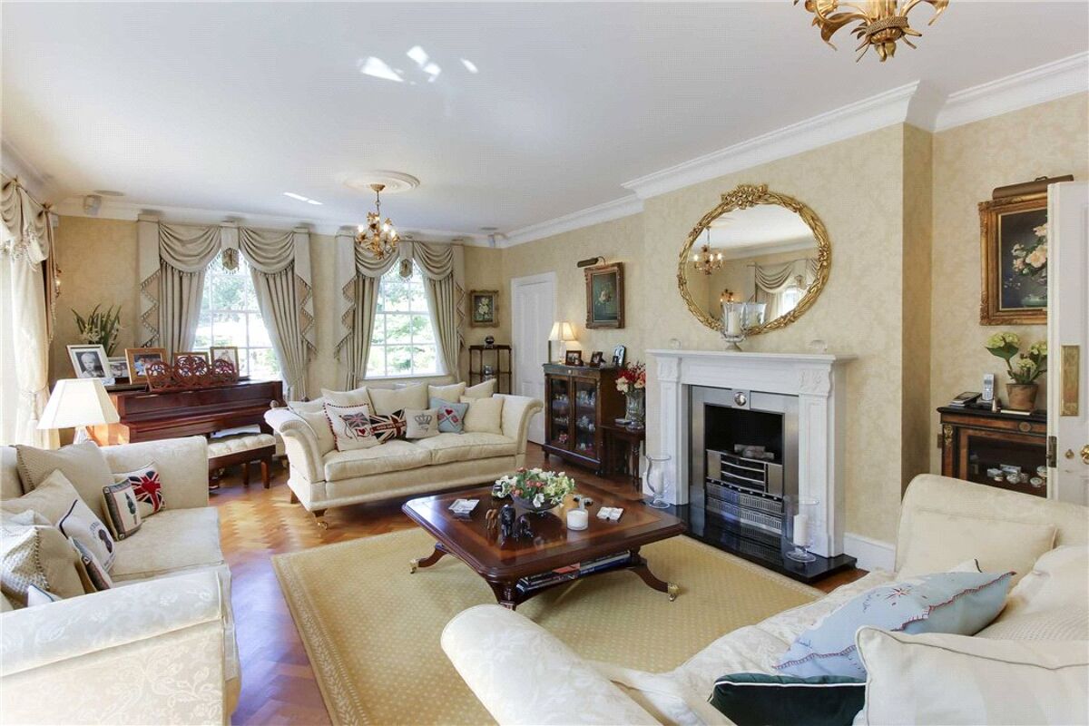 house for sale in Hadley Green Road, Monken Hadley, London, EN5