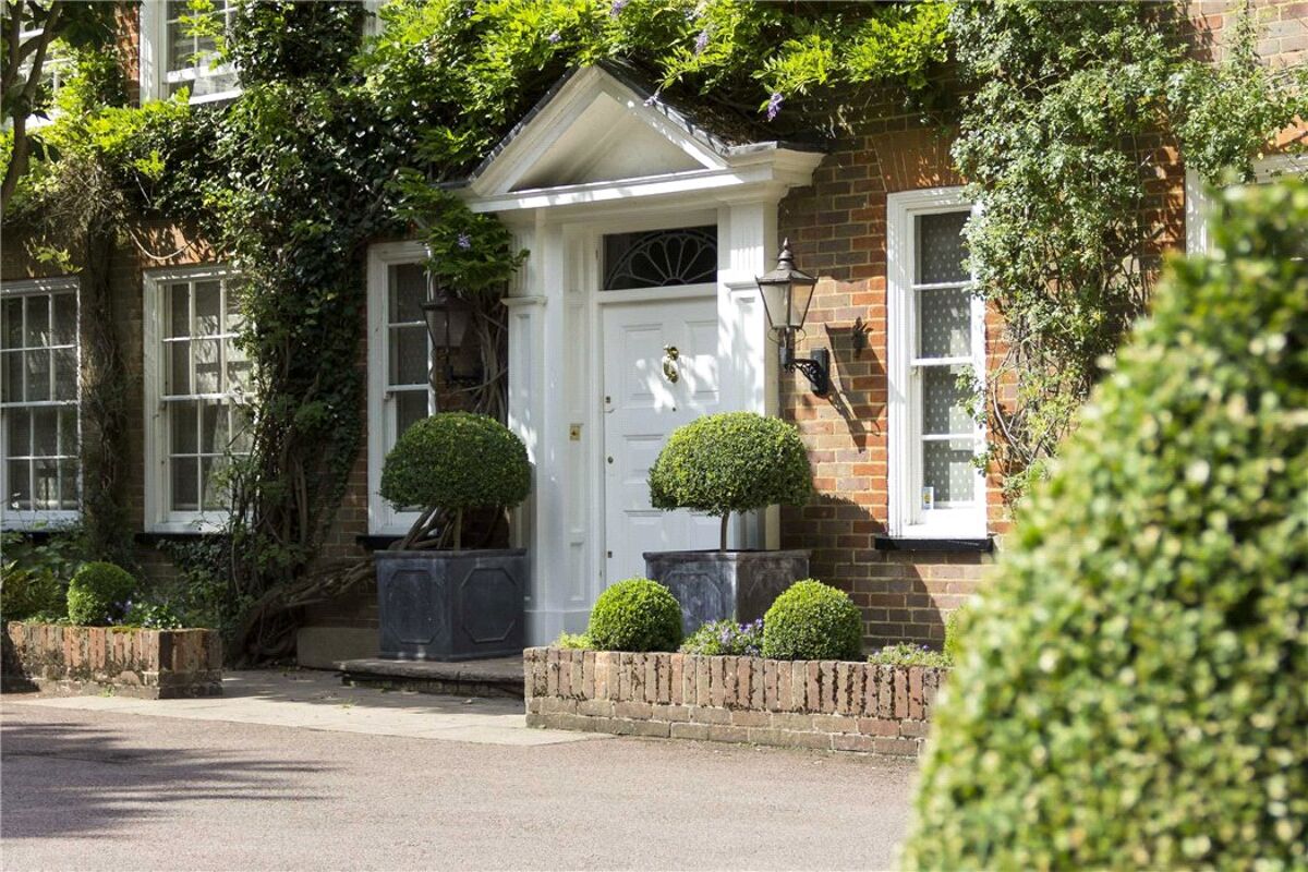 house for sale in Hadley Green Road, Monken Hadley, London, EN5