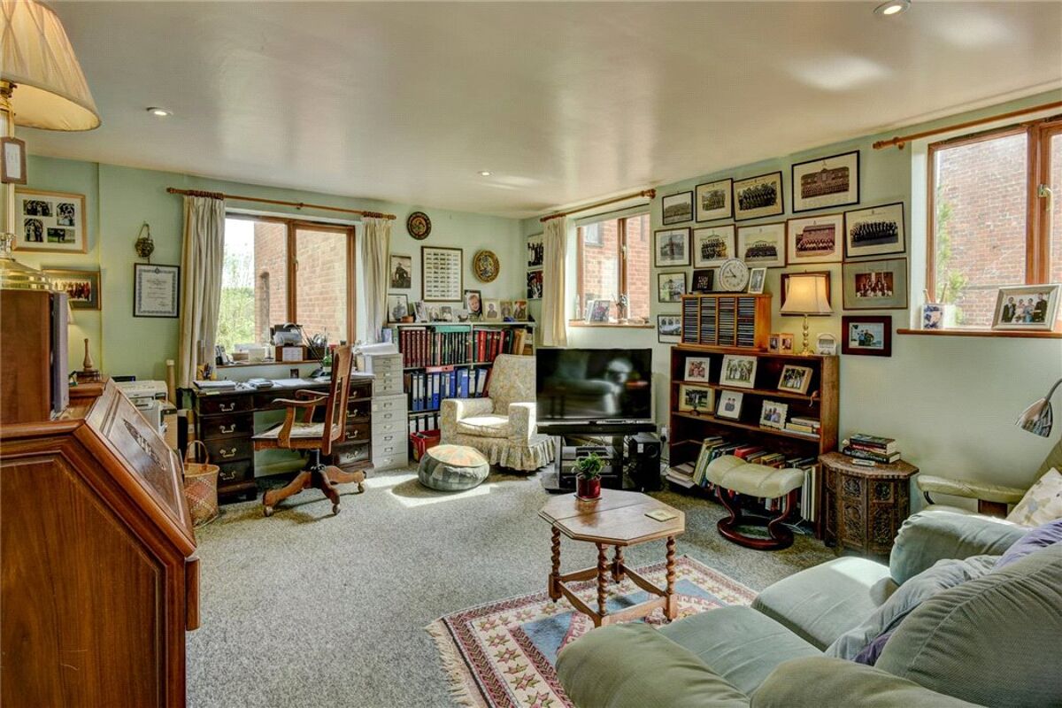 house for sale in Newton St. Cyres, Exeter, Devon, EX5 CHO180043