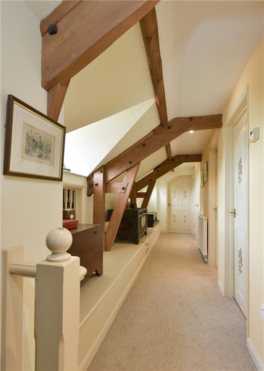 house for sale in Newton St. Cyres, Exeter, Devon, EX5 CHO180043