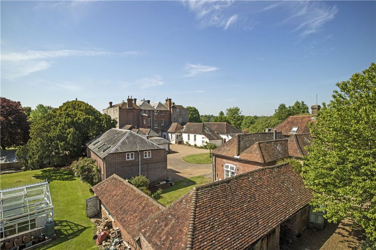 house for sale in Lamberhurst, Tunbridge Wells, Kent, TN3 CHO180143