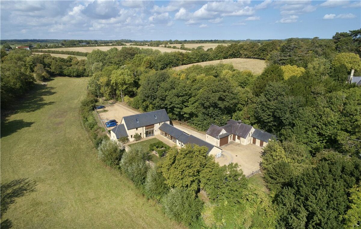 house for sale in Wootton, Woodstock, Oxfordshire, OX20 CHO180215