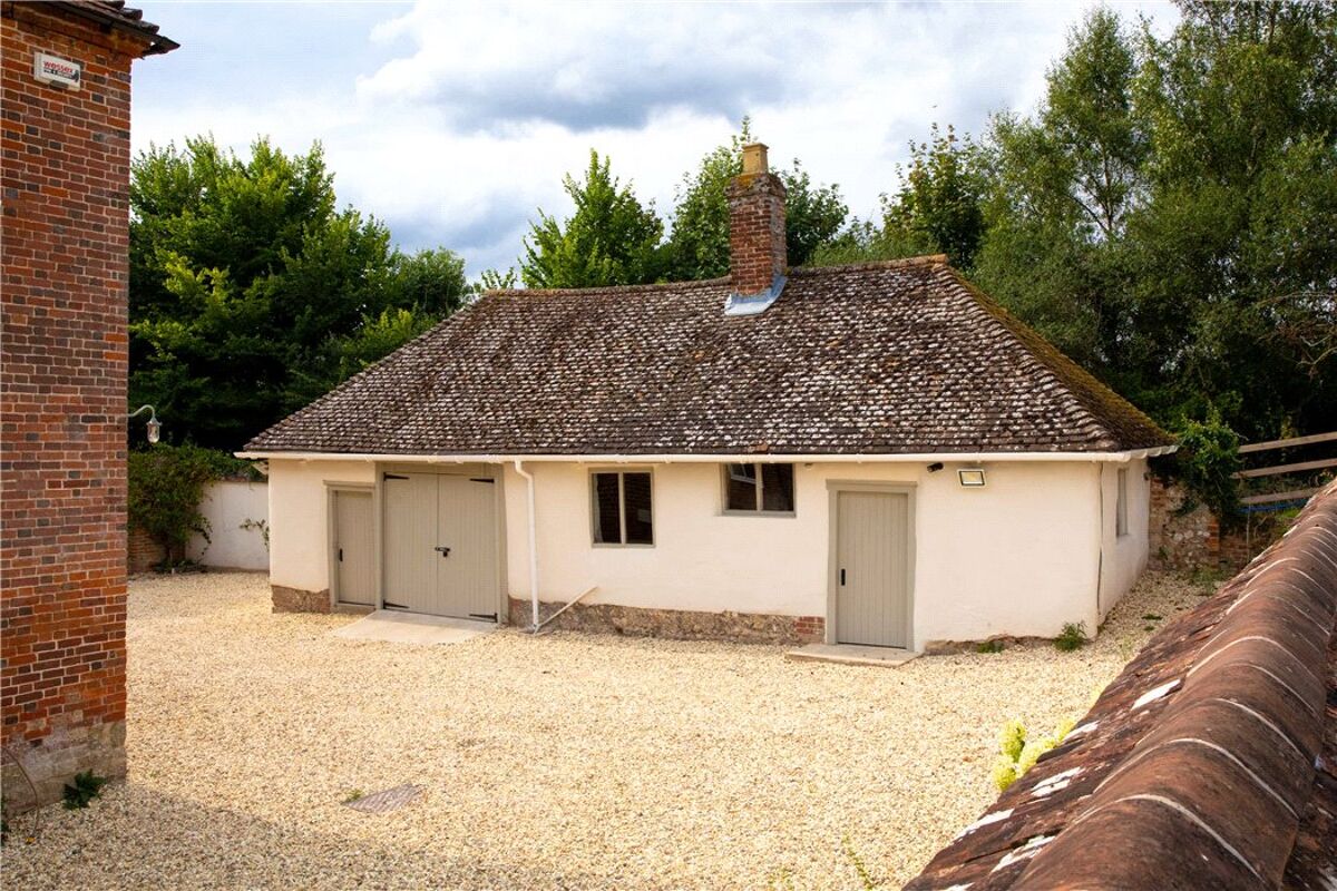 house for sale in Newton Toney, Salisbury, Wiltshire, SP4 CHO180254