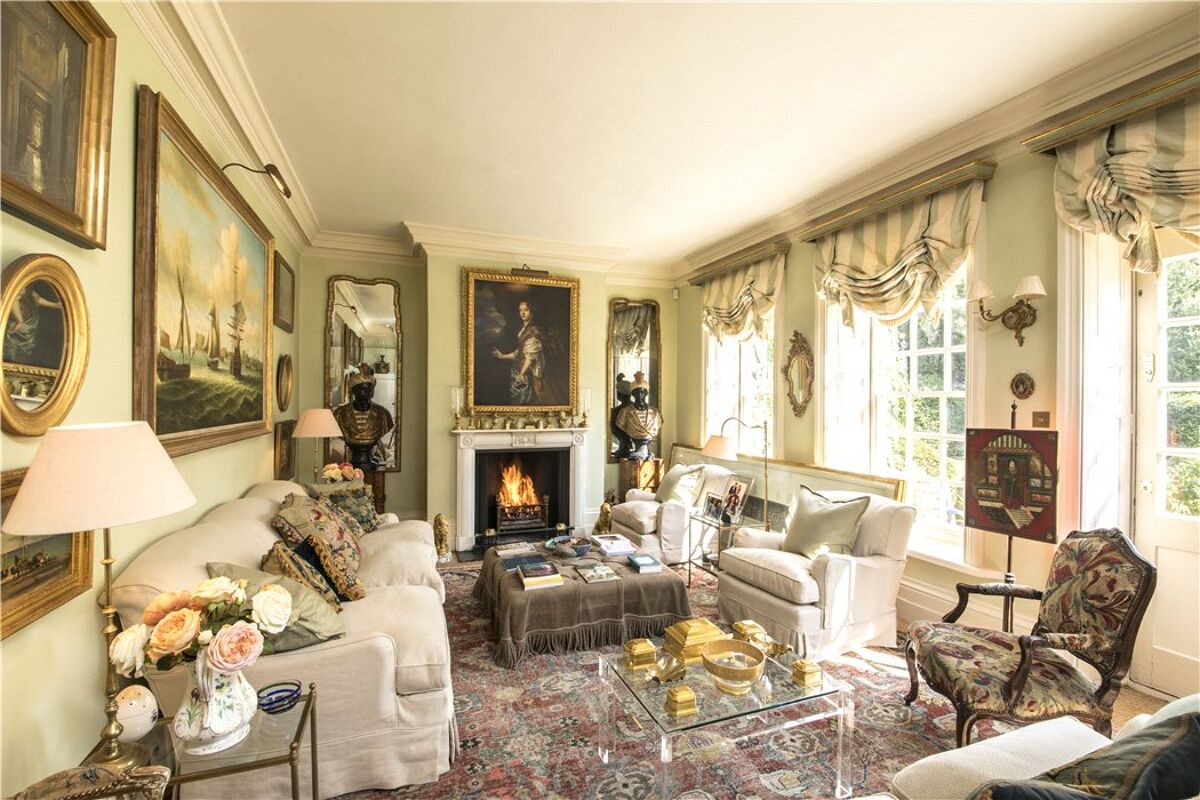 house for sale in High Street, Chieveley, Newbury, Berkshire, RG20