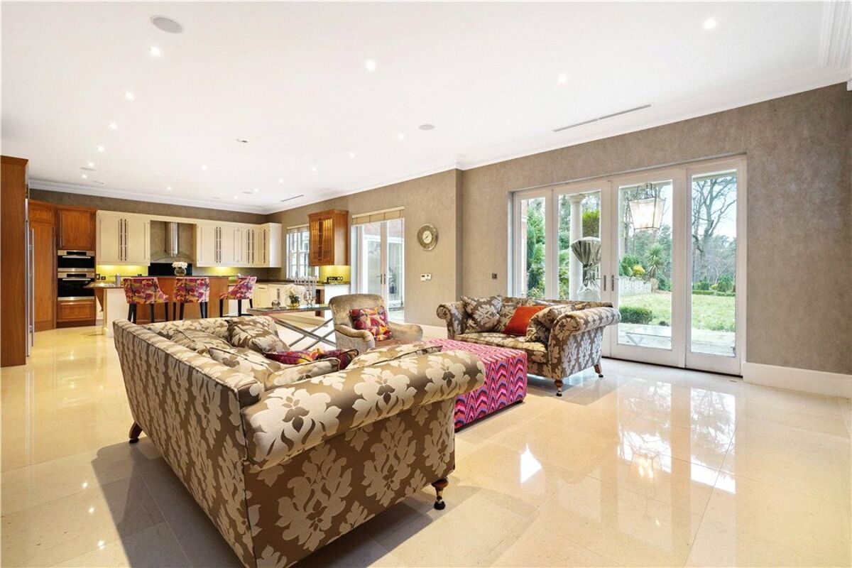 house for sale in Yaffle Road, St Hill, Weybridge, Surrey, KT13 CHO180348 Knight Frank