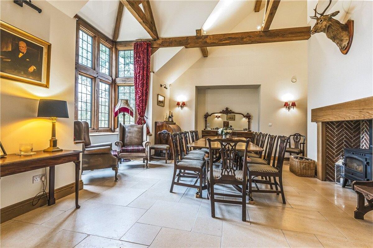 house for sale in Oak Road, Aylesbeare, Exeter, Devon, EX5 CHO190001