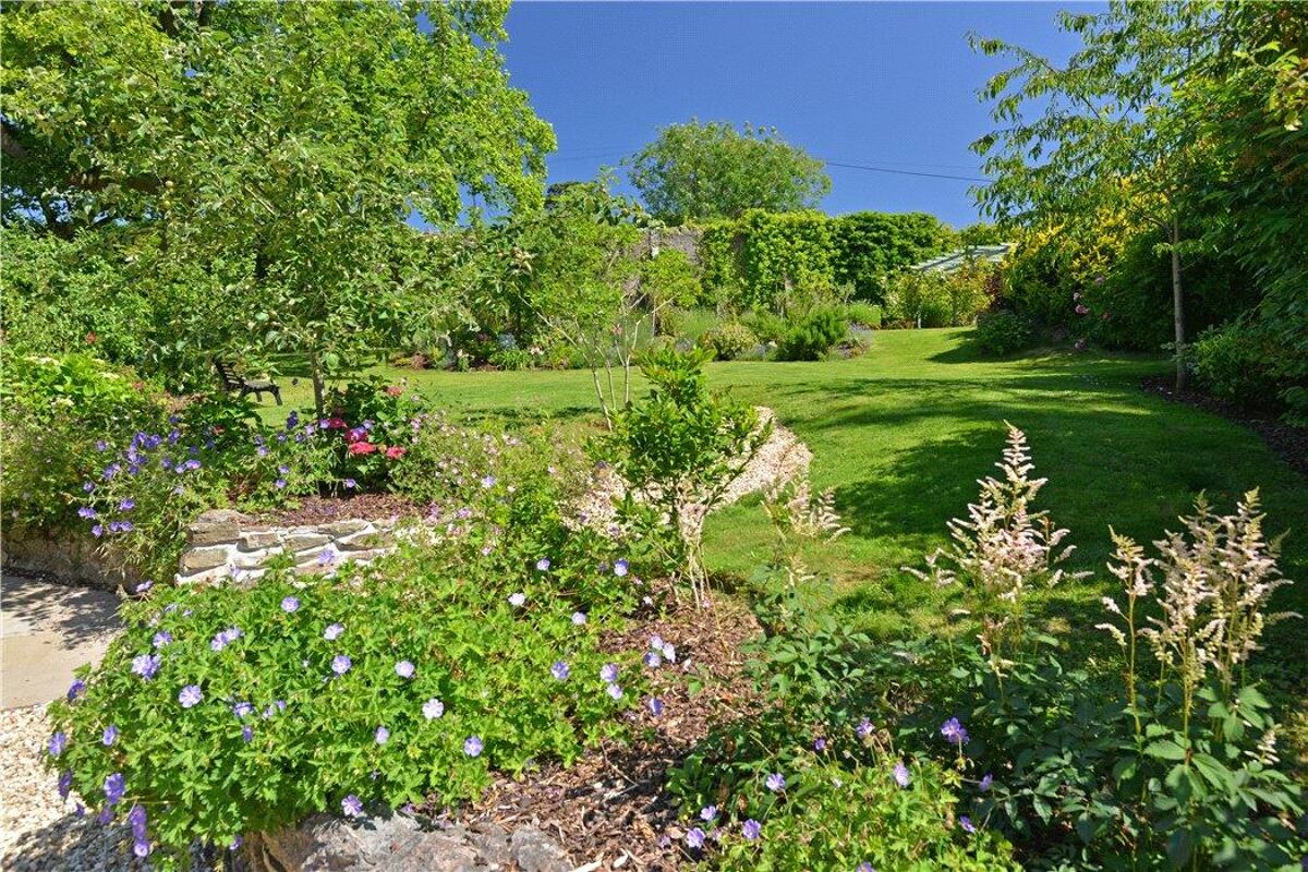 house for sale in Park, Mile End Road, Newton Abbot, Devon, TQ12 CHO190010 Knight