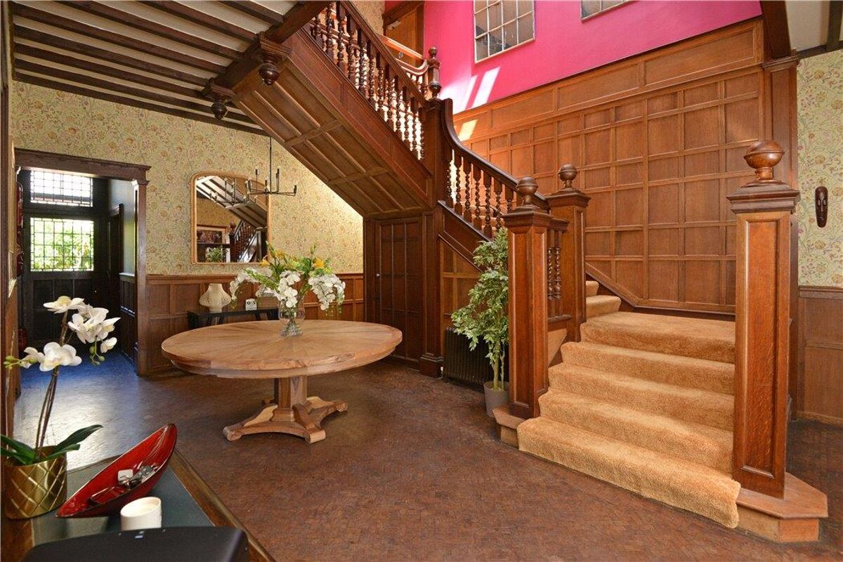 house for sale in Park, Mile End Road, Newton Abbot, Devon, TQ12 CHO190010 Knight