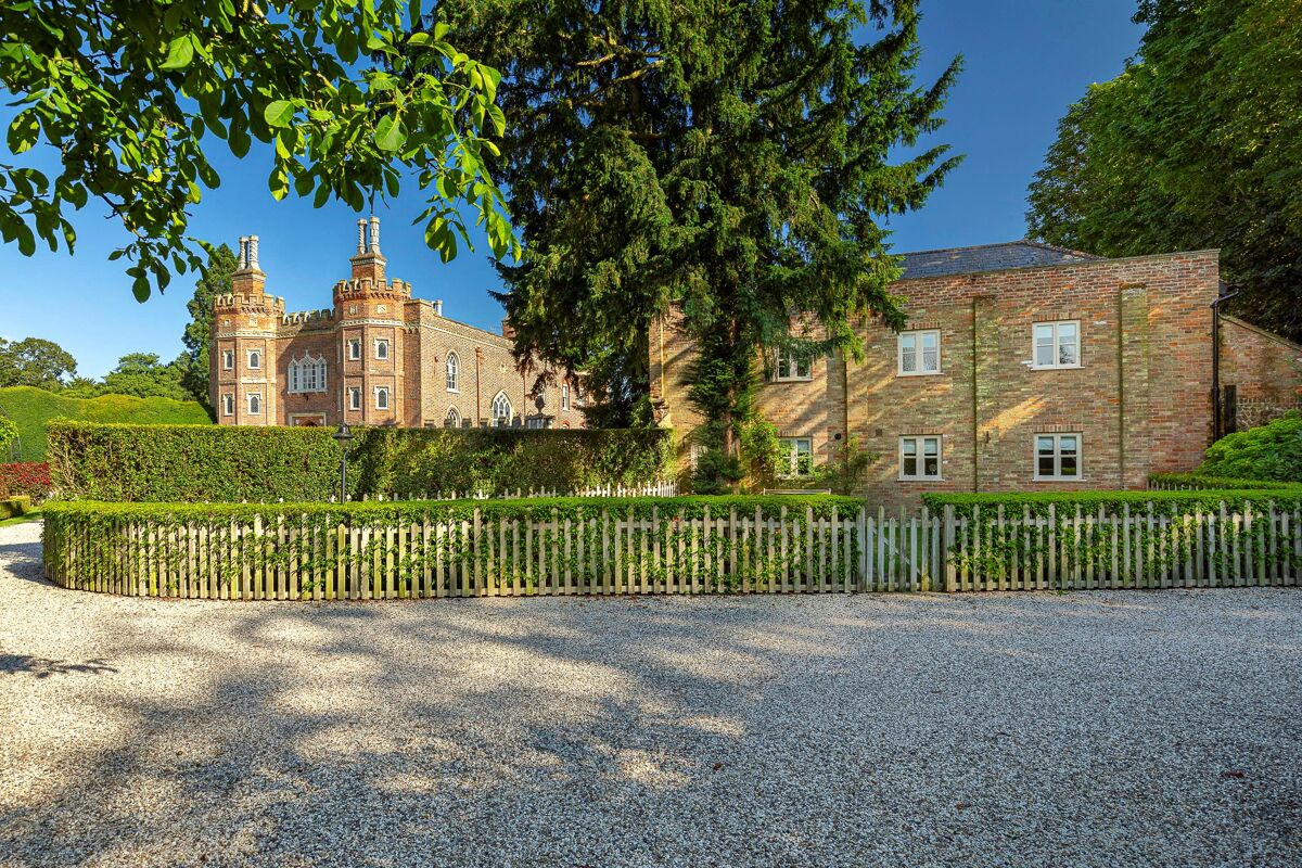 house for sale in Earls Colne, Colchester, CO6 CHO190021 Knight Frank